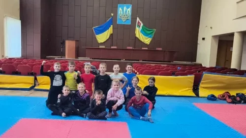 У юних спортсменів забрали приміщення, тож тепер вони тренуються в депутатській залі